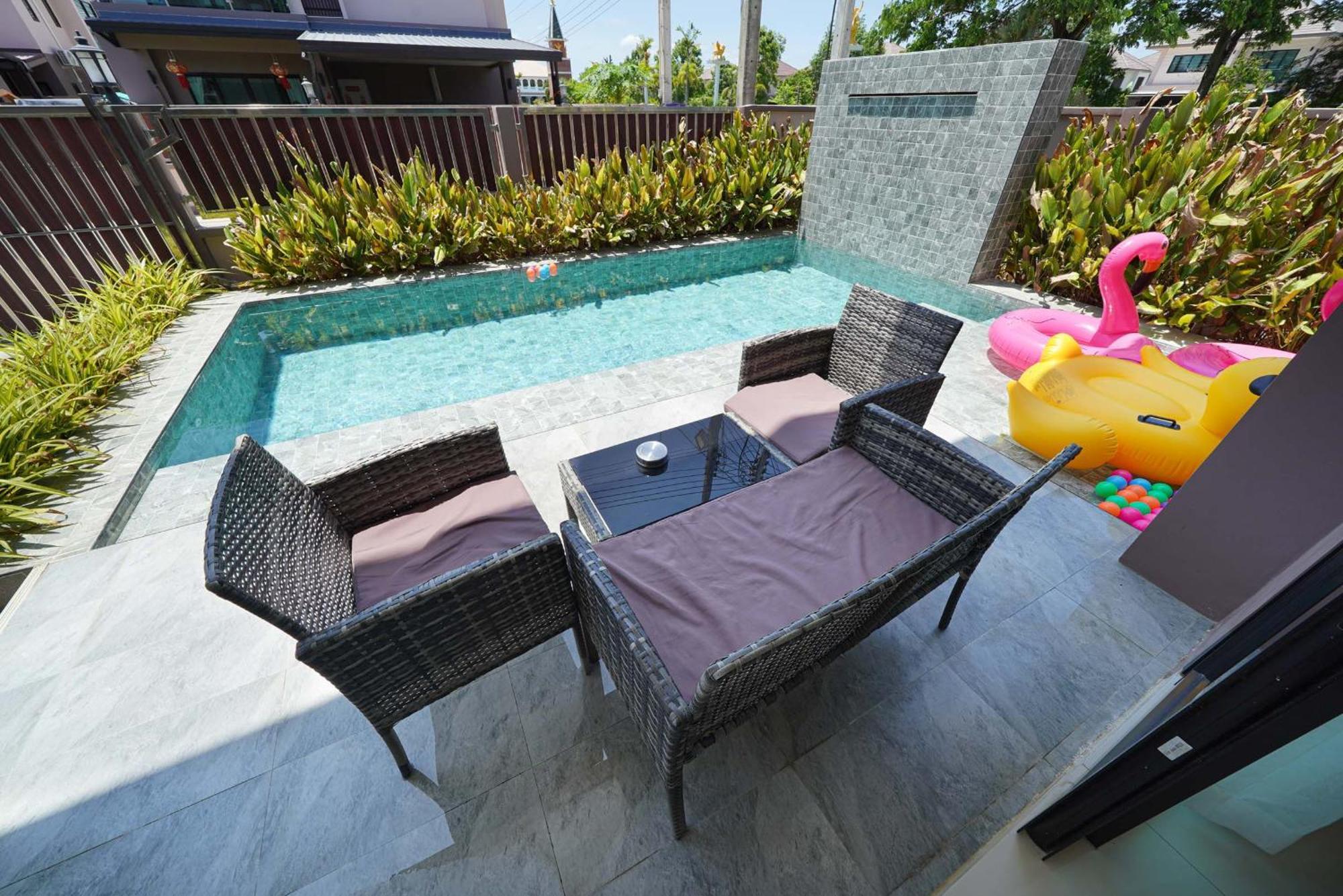 Southern Peak Pool Villa Huay Yai Pattaya บ้านห้วยใหญ่ ภายนอก รูปภาพ