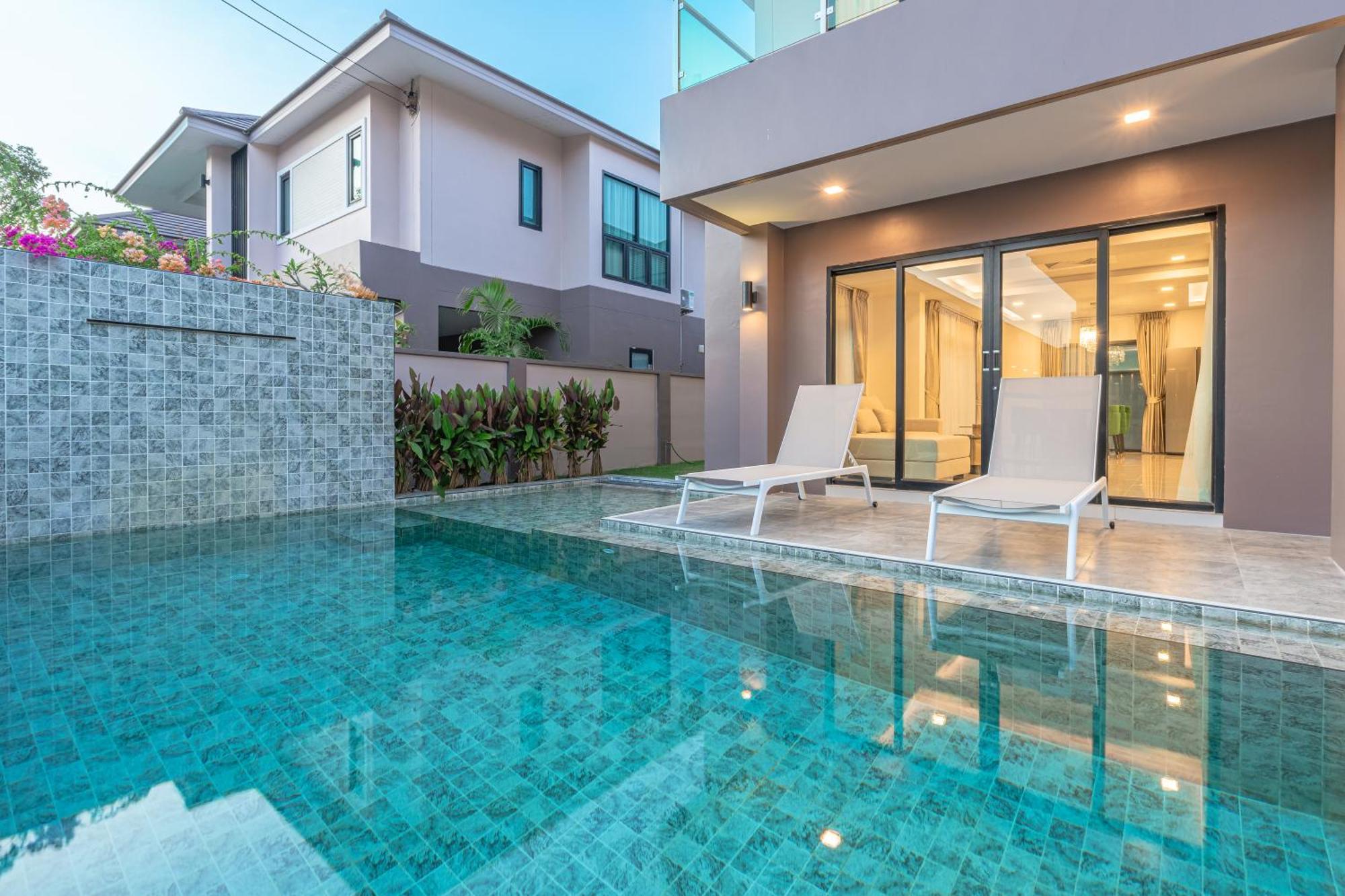 Southern Peak Pool Villa Huay Yai Pattaya บ้านห้วยใหญ่ ภายนอก รูปภาพ